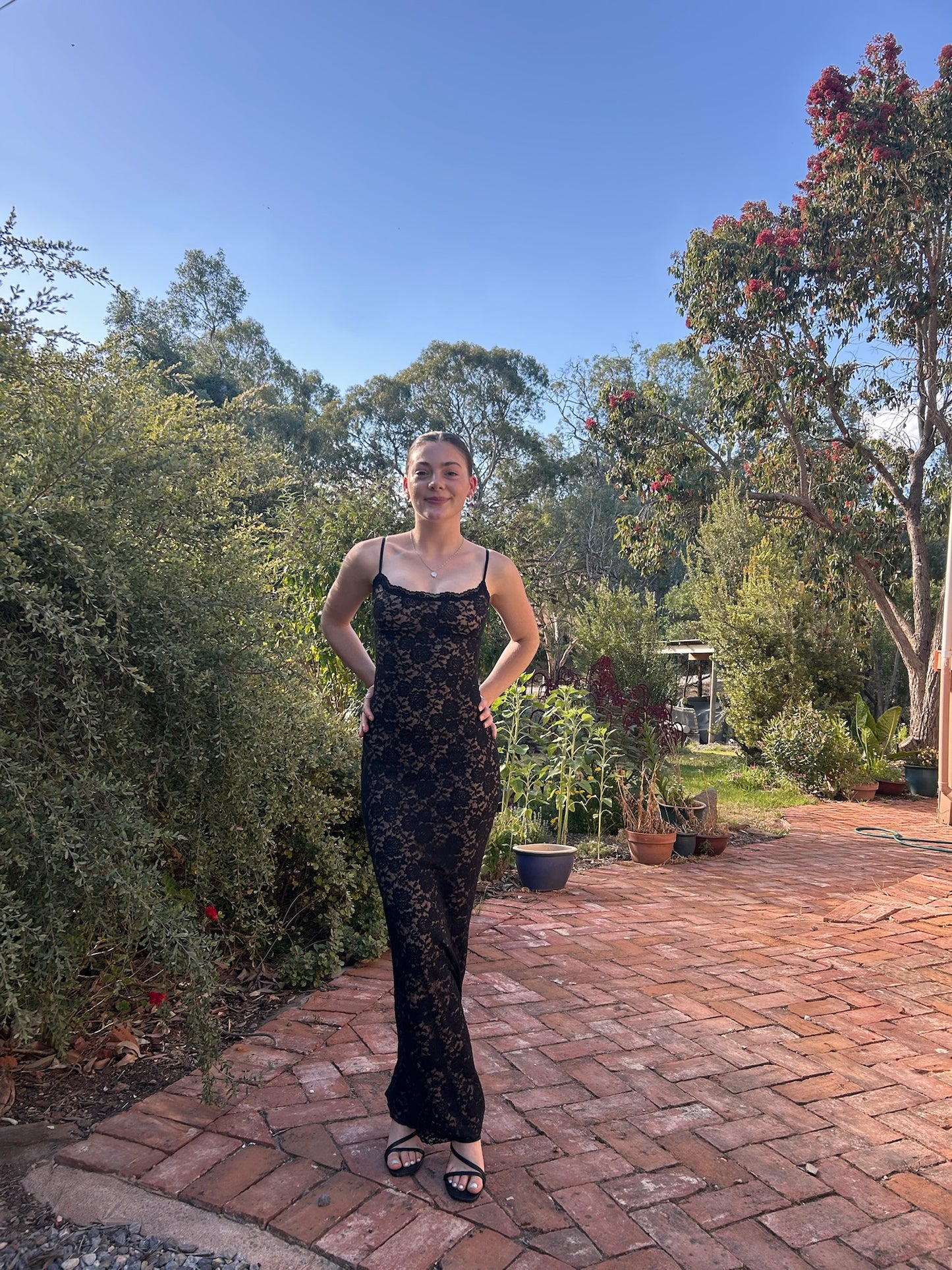 White Fox Boutique still her lace maxi - XXS
