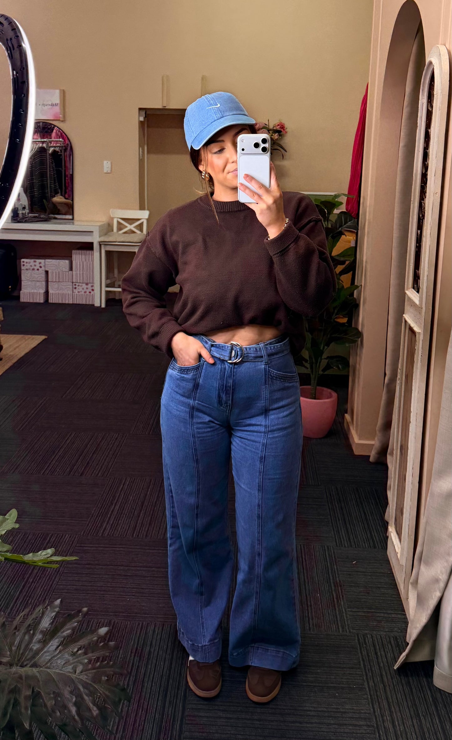 The Wide Leg